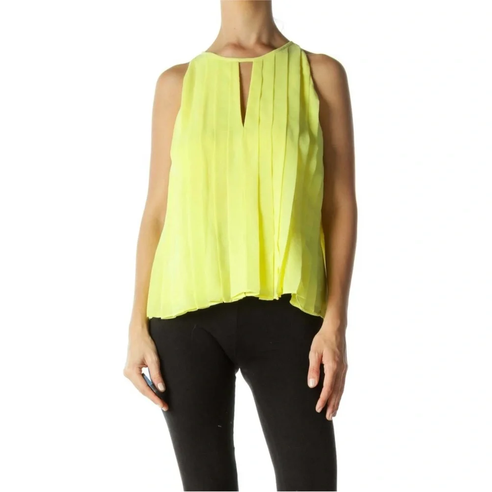J.Crew Yellow Keyhole Pleated Chiffon Sleeveless Blouse Size 2 - Picture 1 of 7